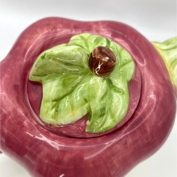 Vintage Apple Shaped Teapot, Small Single Serve Tea Pot - Picture 10 of 13